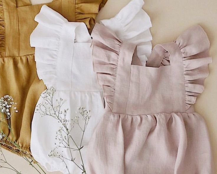 5 ideias de títulos:
1. Guia Completo: Como Escolher e Usar Moldes de Roupa de Bebê
2. Moldes Gratuitos vs. Pagos: Onde Encontrar os Melhores para Bebês
3. Primeiros Passos na Costura Infantil: Dicas Essenciais com Moldes
4. Tipos de Moldes de Roupa de Bebê: Do Body ao Macacão
5. Onde Baixar Moldes de Roupa de Bebê em PDF e Kits Impressos