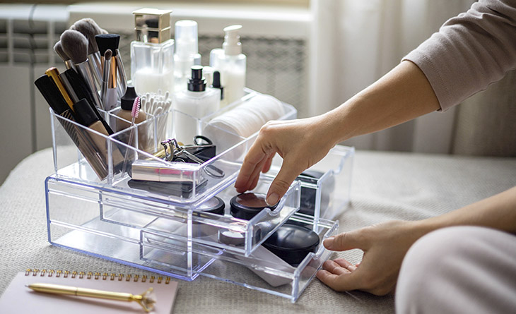 quanto custa um kit de maquiagem profissional completo