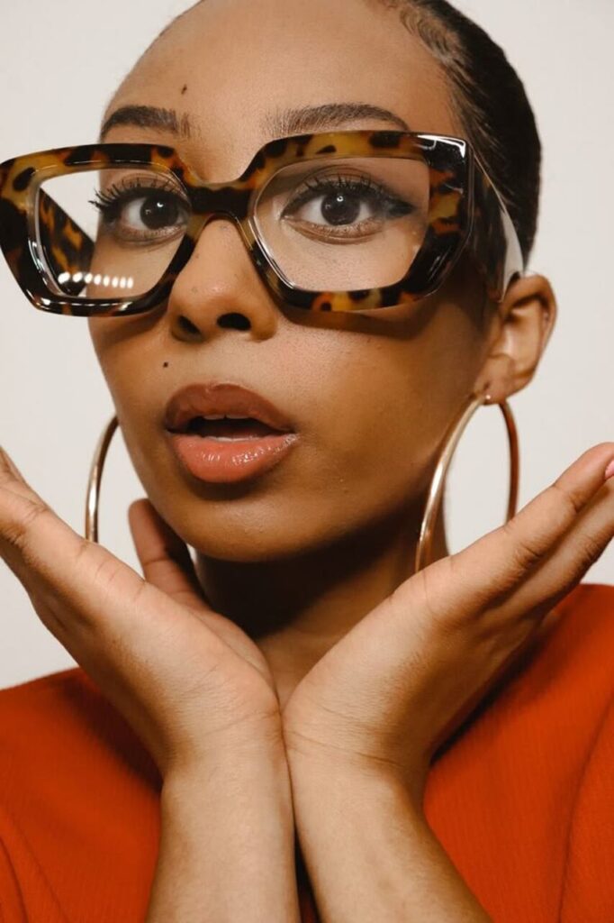 oculos de grau que estao na moda