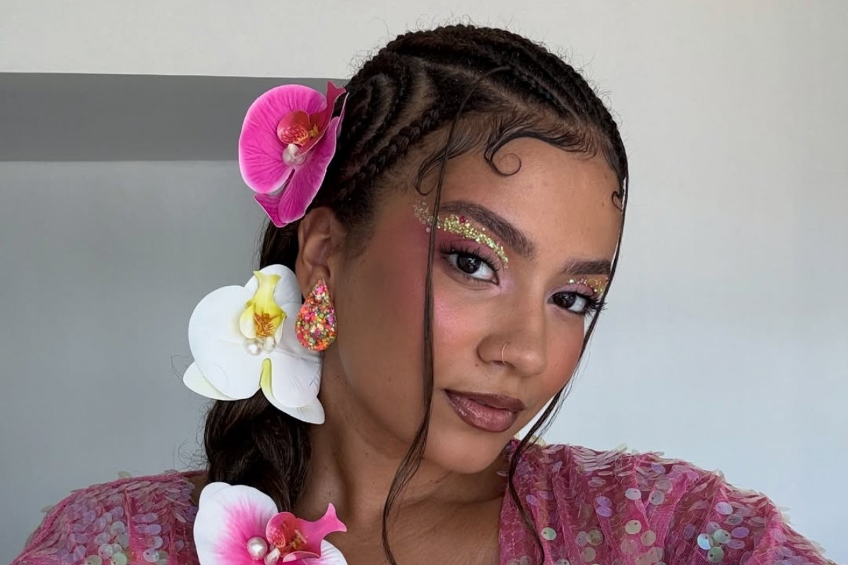 penteados carnaval com glitter
