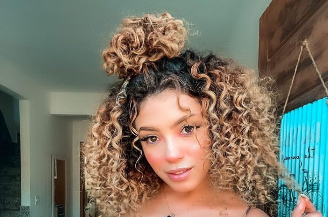 quanto custa um penteado chique cabelo solto profissional