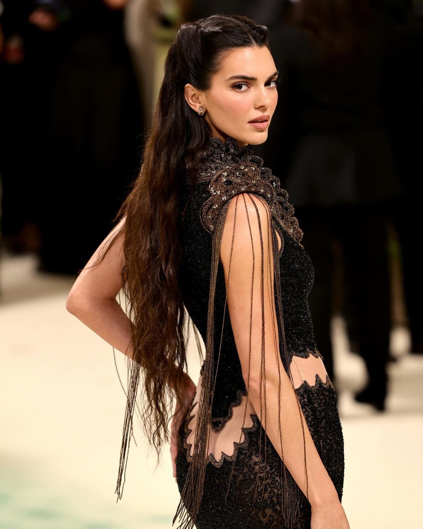 quanto custa um penteado chique cabelo solto profissional