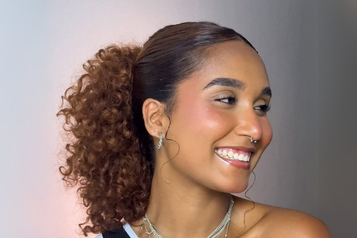 como fazer penteado cabelo cacheado