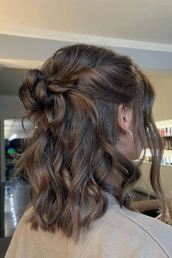 como fazer penteado semipreso em cabelo médio