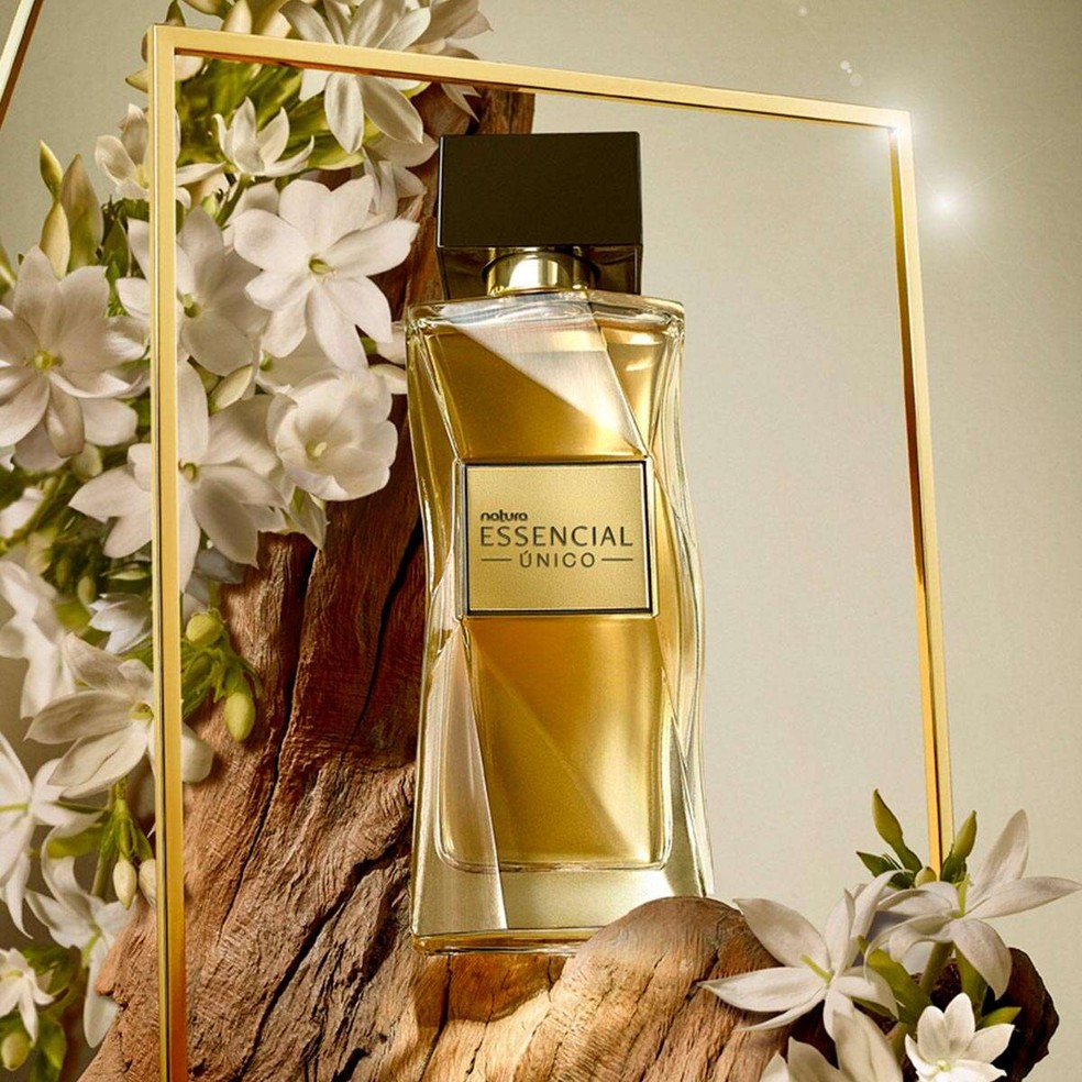 perfumes amadeirados femininos com sândalo