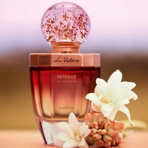 perfumes amadeirados femininos com cedro