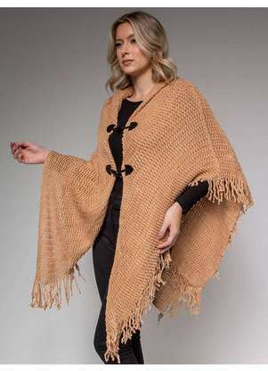 Poncho de Crochê para Iniciantes: Modelos Fáceis e Passo a Passo Detalhado