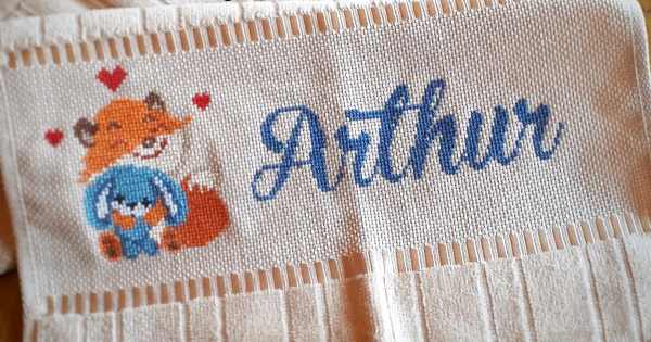 Inspirações de Trenzinhos em Ponto Cruz com Personagens Fofos