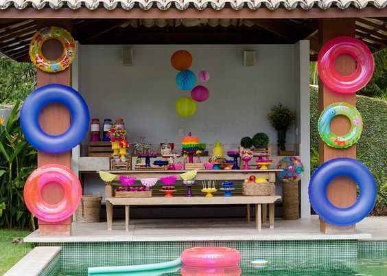 pool party decoração simples