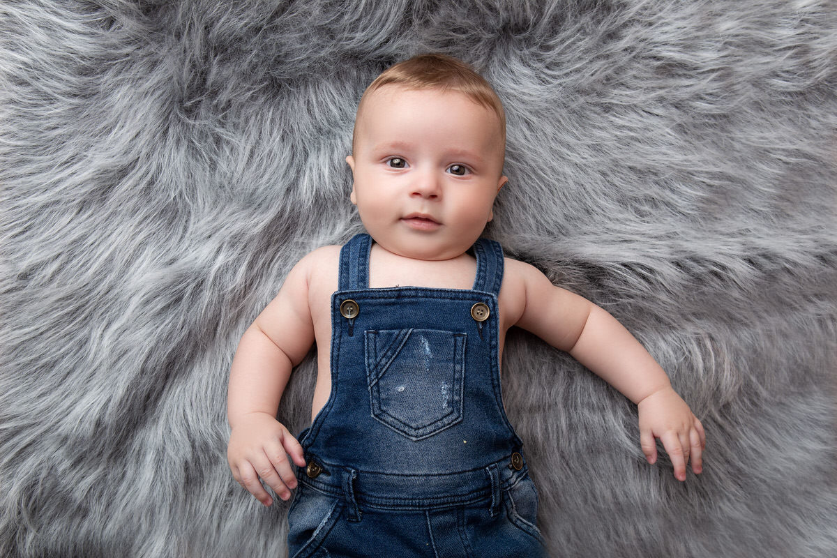 poses para fotos de bebe de 5 meses