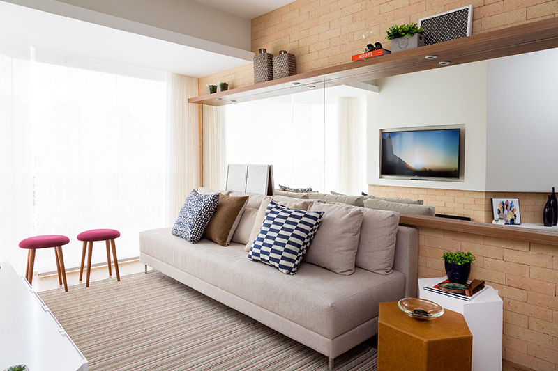 erros comuns ao decorar prateleira sala