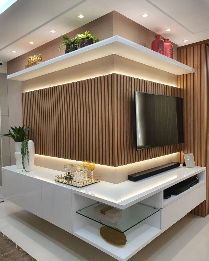 prateleira sala industrial com metal