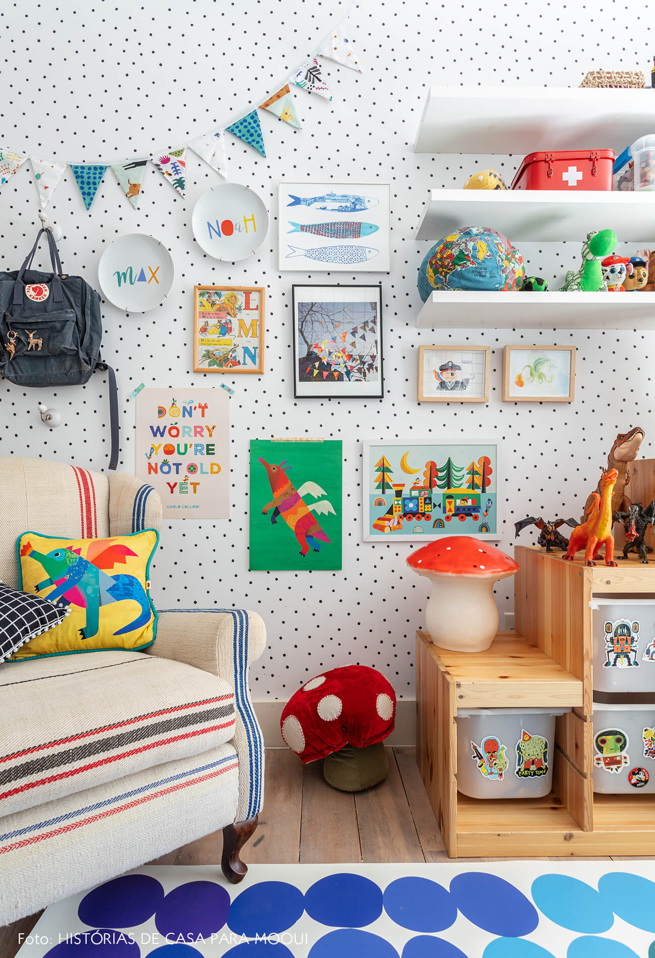 5 ideias de títulos:
1. Os 5 Temas Mais Fofos de Quadros para o Quarto do Seu Bebê
2. Personalize o Quarto do Bebê: Ideias Criativas de Quadros
3. Kit de Quadros para Bebê: A Escolha Inteligente para uma Decoração Harmoniosa
4. Tendências 2026: Quadros que Transformam o Quarto do Bebê
5. Dicas Essenciais para Instalar e Estilizar Quadros no Quarto Infantil