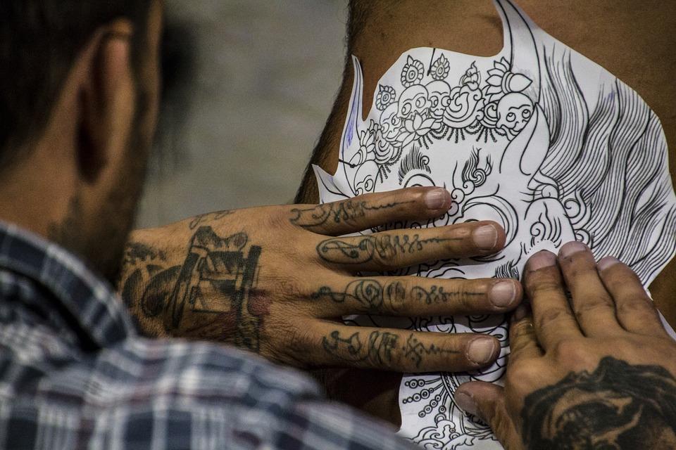 pomada cicatrizante tatuagem