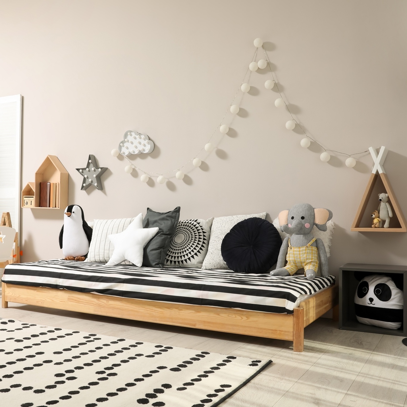 Brinquedos Educativos Montessori: Estimulando o Desenvolvimento no Quarto do Bebê