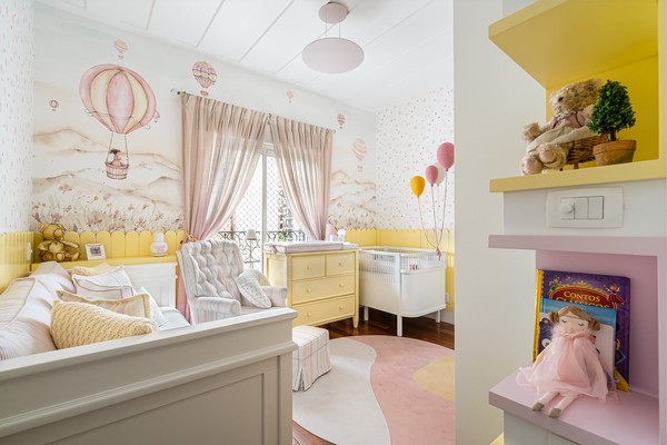 quarto de bebe amarelo