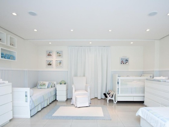 Móveis inteligentes para otimizar o quarto de irmãos