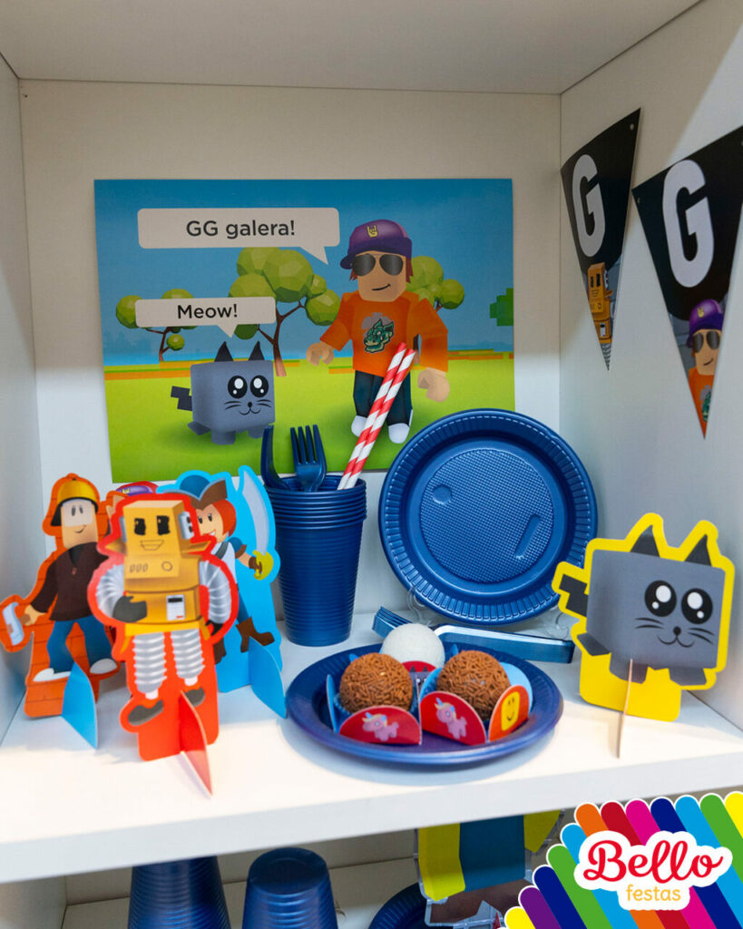 decoração roblox pequena