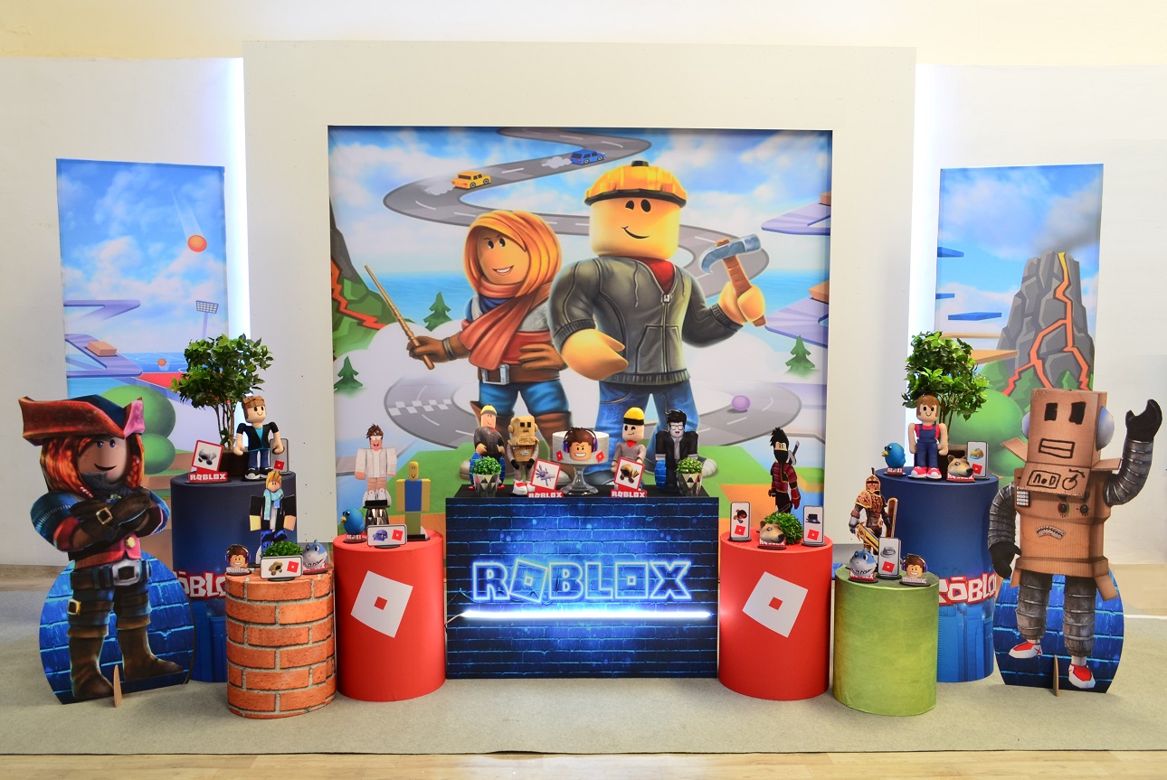 decoração roblox em casa