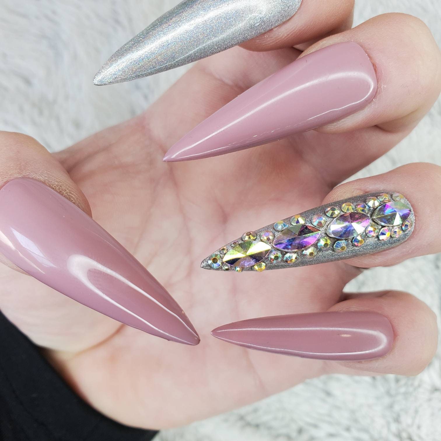 50 ideias unhas stiletto rosa decoradas