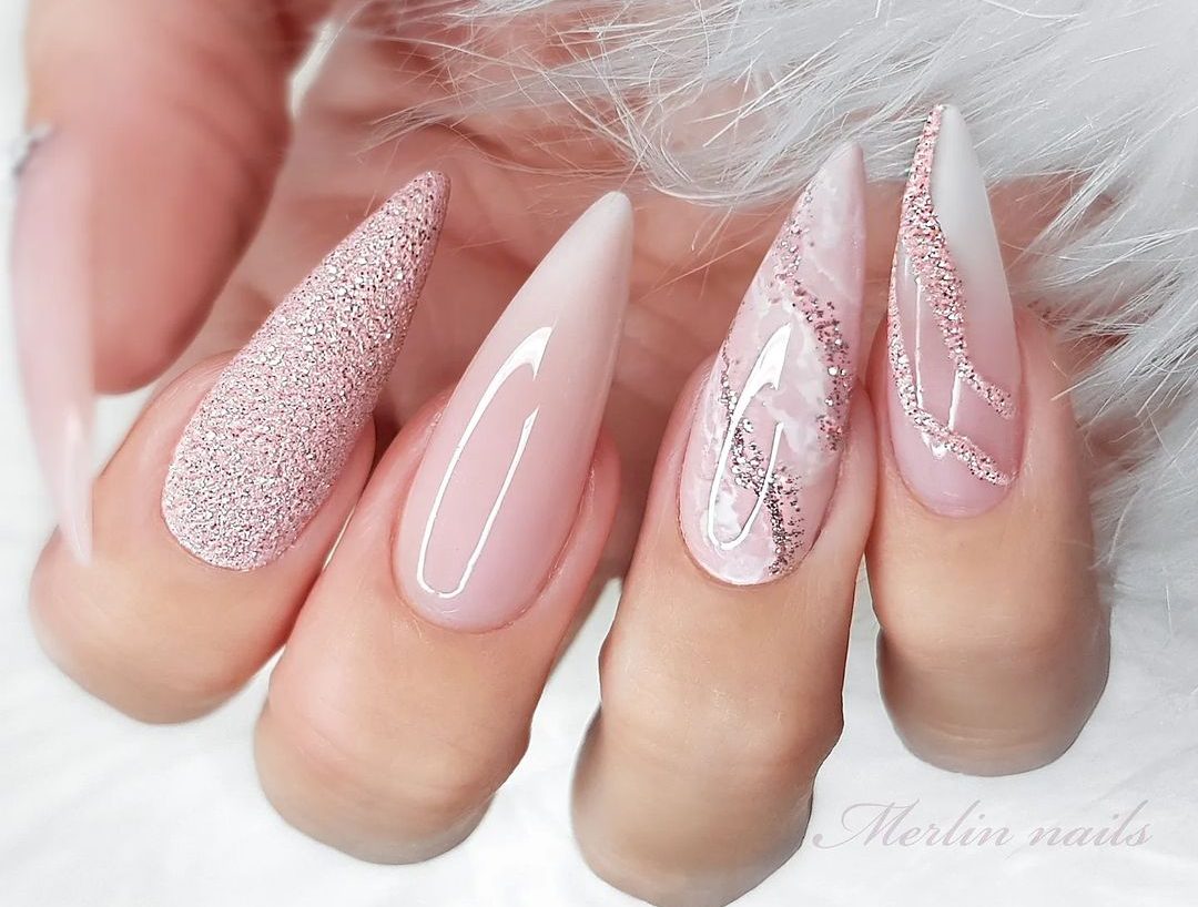 como evitar quebra unhas stiletto rosa
