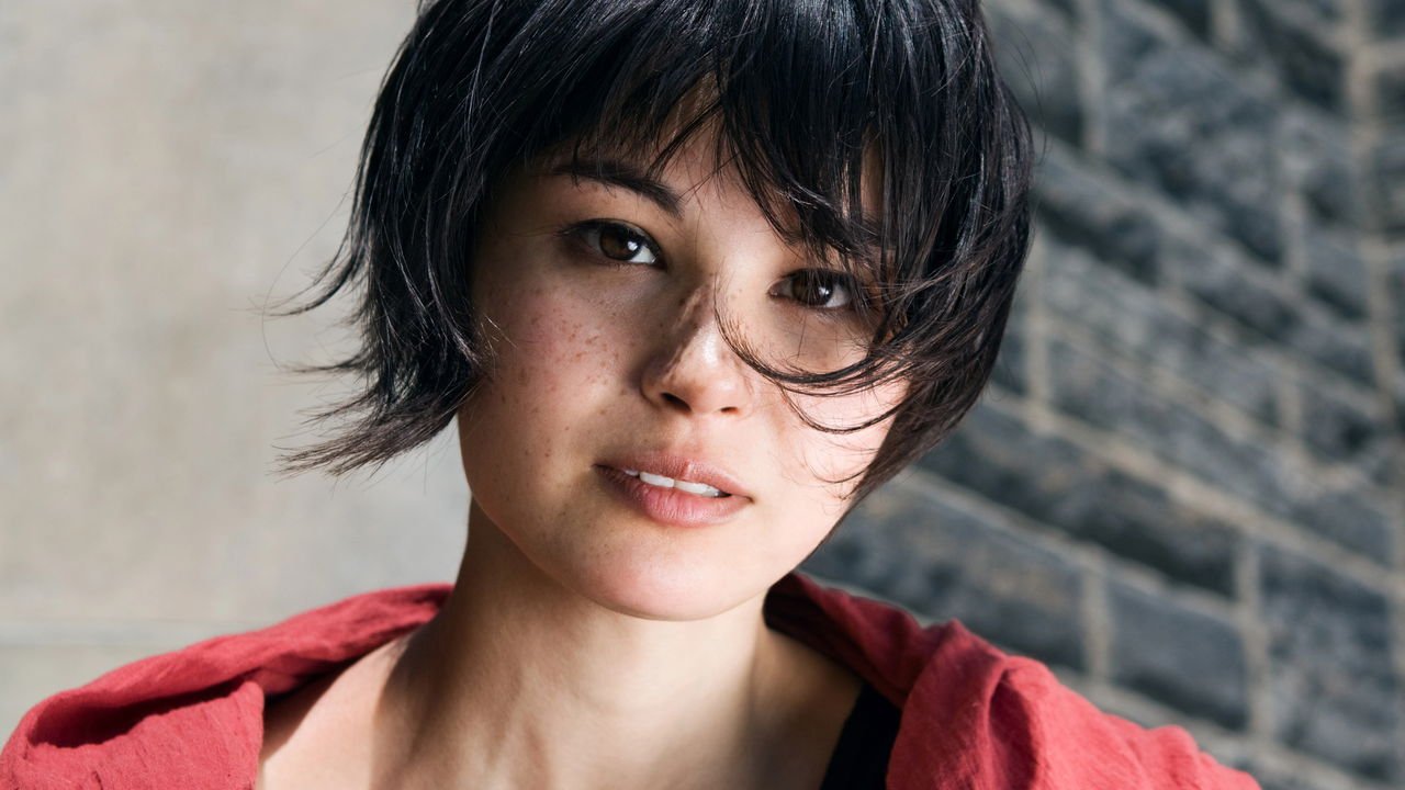 rosto redondo cabelo curto