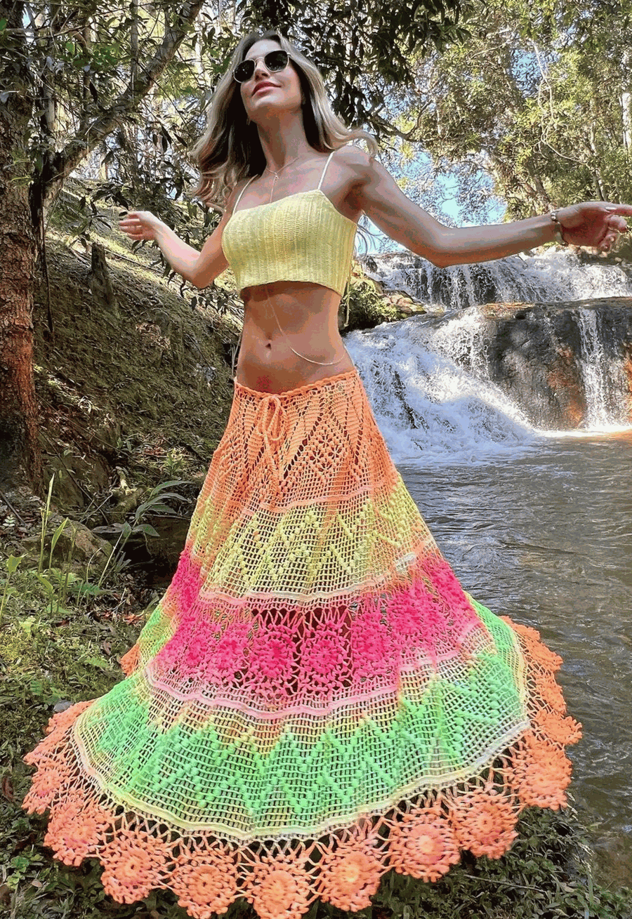 1. Como Fazer Saia de Crochê Cargo Midi: Guia Completo e Receitas
2. Fios Ideais para Crochê: Escolha o Melhor Material para Sua Saia Artesanal
3. Tendências de Crochê 2026: Do Fundo do Mar ao Luxo Urbano
4. Saias de Crochê: Onde Comprar Peças Exclusivas e Feitas à Mão
5. Crochê 3D e Escultural: Inovação e Sofisticação na Moda Artesanal