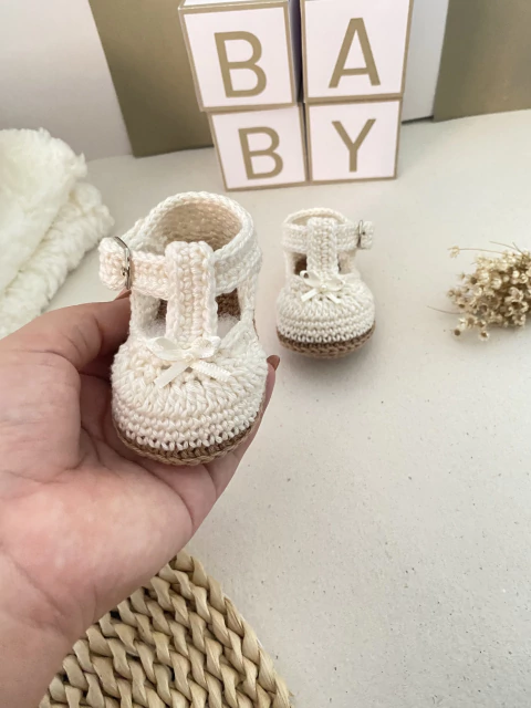 sapatilhas de crochê