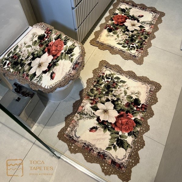 Tapete de crochê com bicos