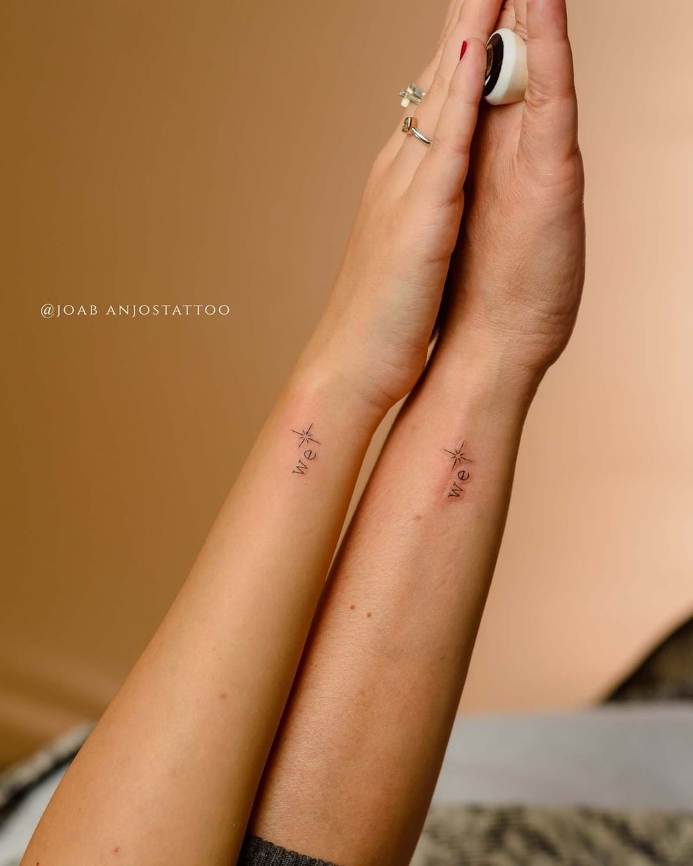 tattoo amigas pequenas