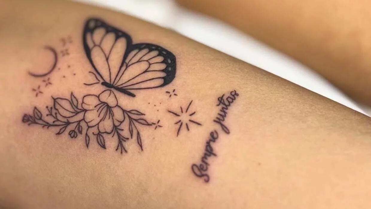 tatuagem borboleta no tornozelo