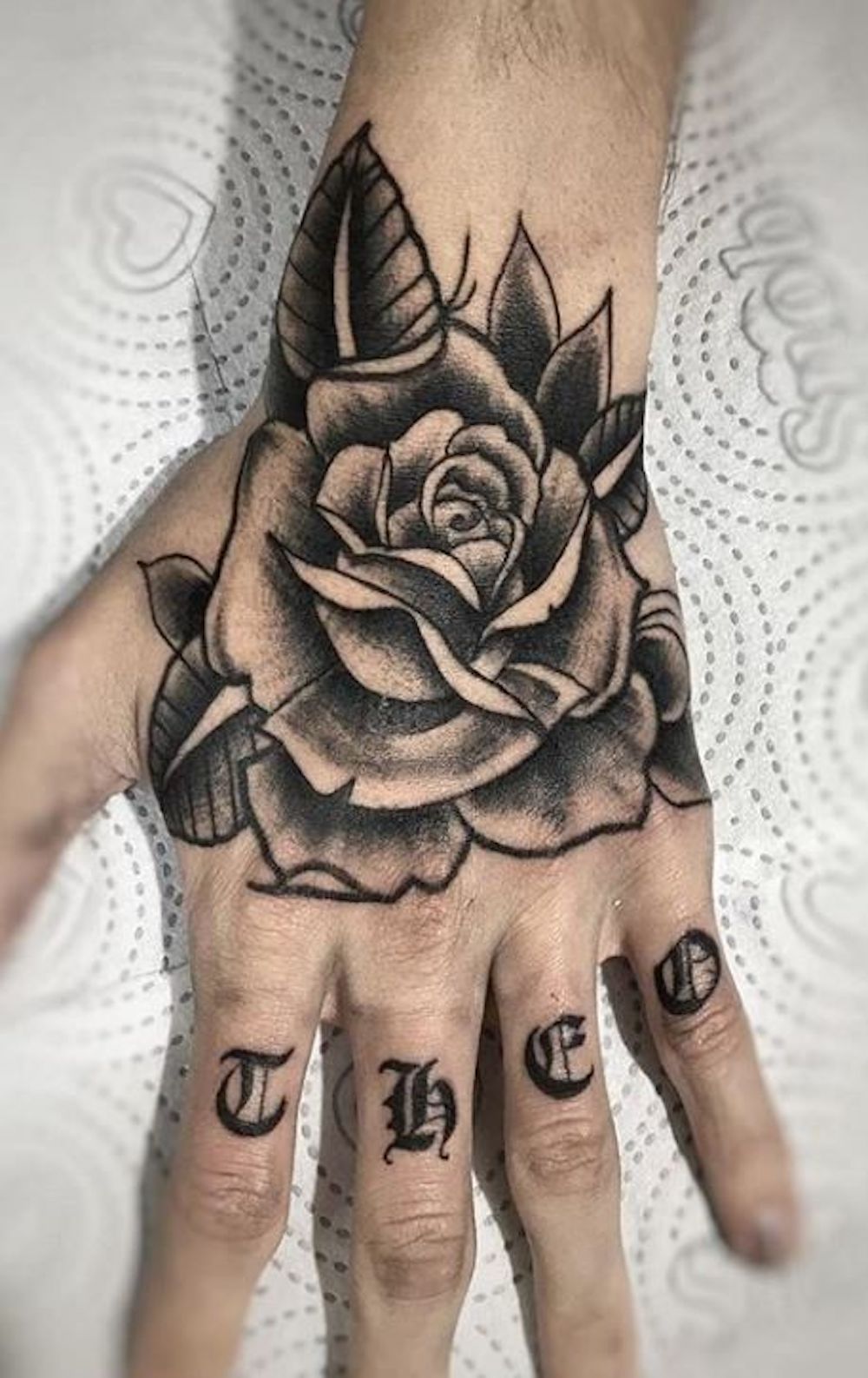 tatuagem masculina mão