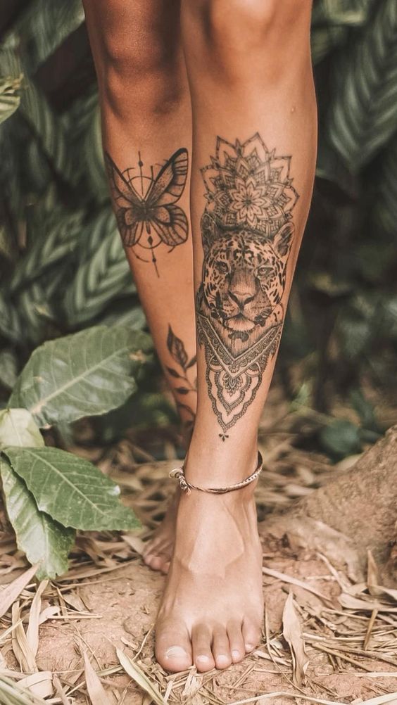 dor tatuagem canela feminina