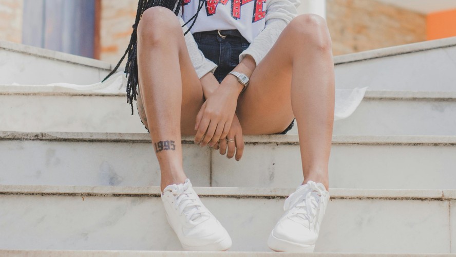 tatuagem mandala canela feminina
