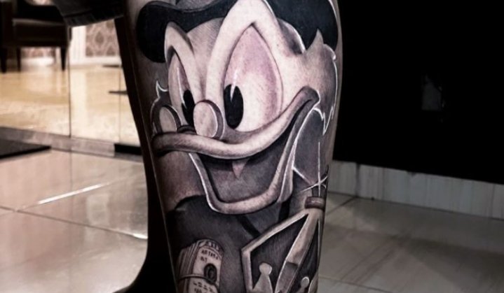 tatuagem pequena desenho animado