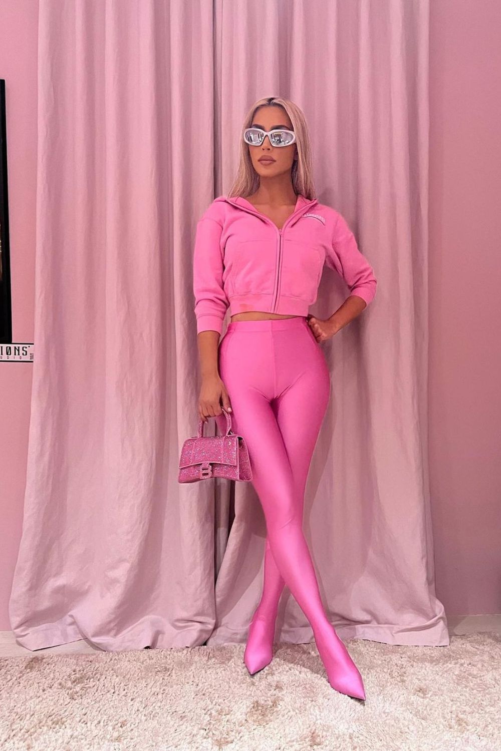 alfaiataria rosa para look profissional