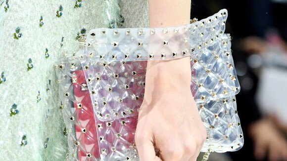 Durabilidade e Cuidados: Mantenha Seus Acessórios de Acrílico Transparente Impecáveis