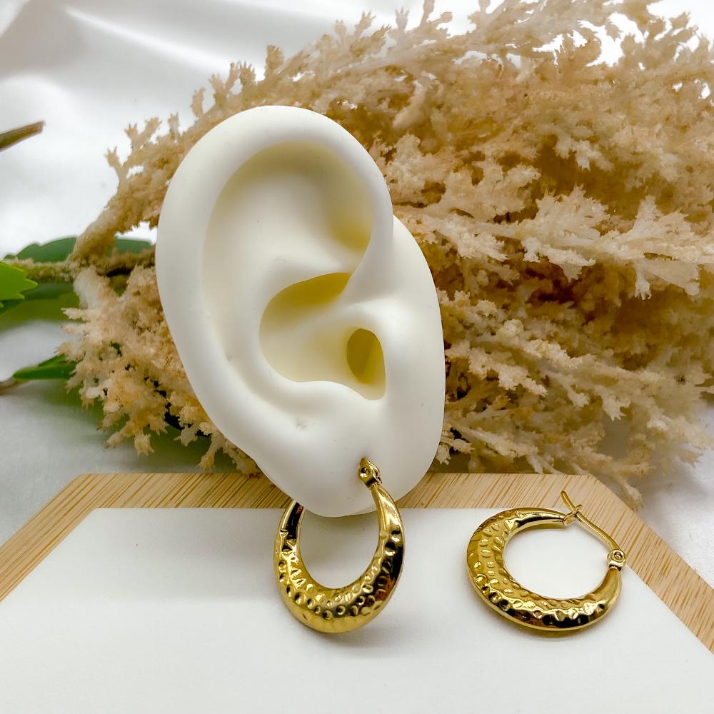 acessórios com textura martelada 2025