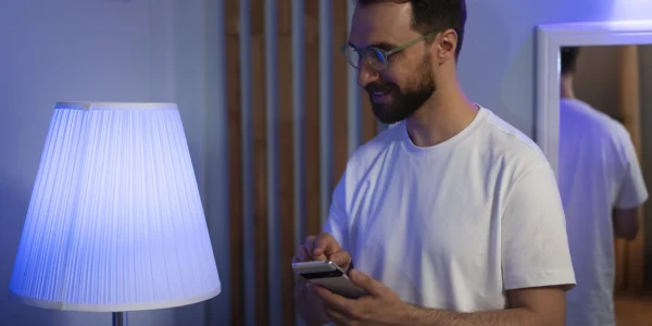 Automação Residencial: Integrando Iluminação com Google Home e Alexa