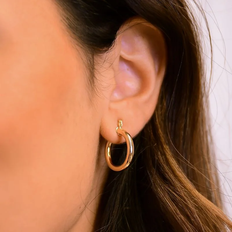 modelos de argolas douradas grandes