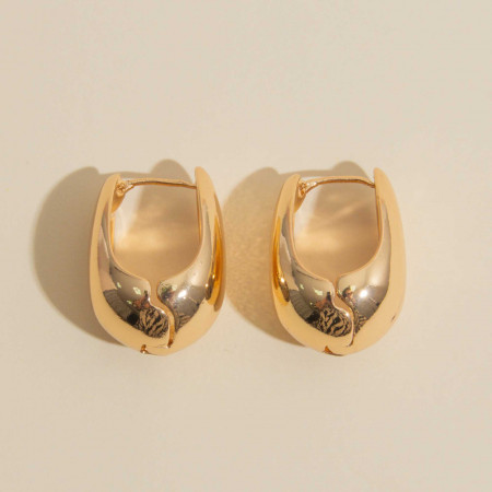 mix de metais em joias