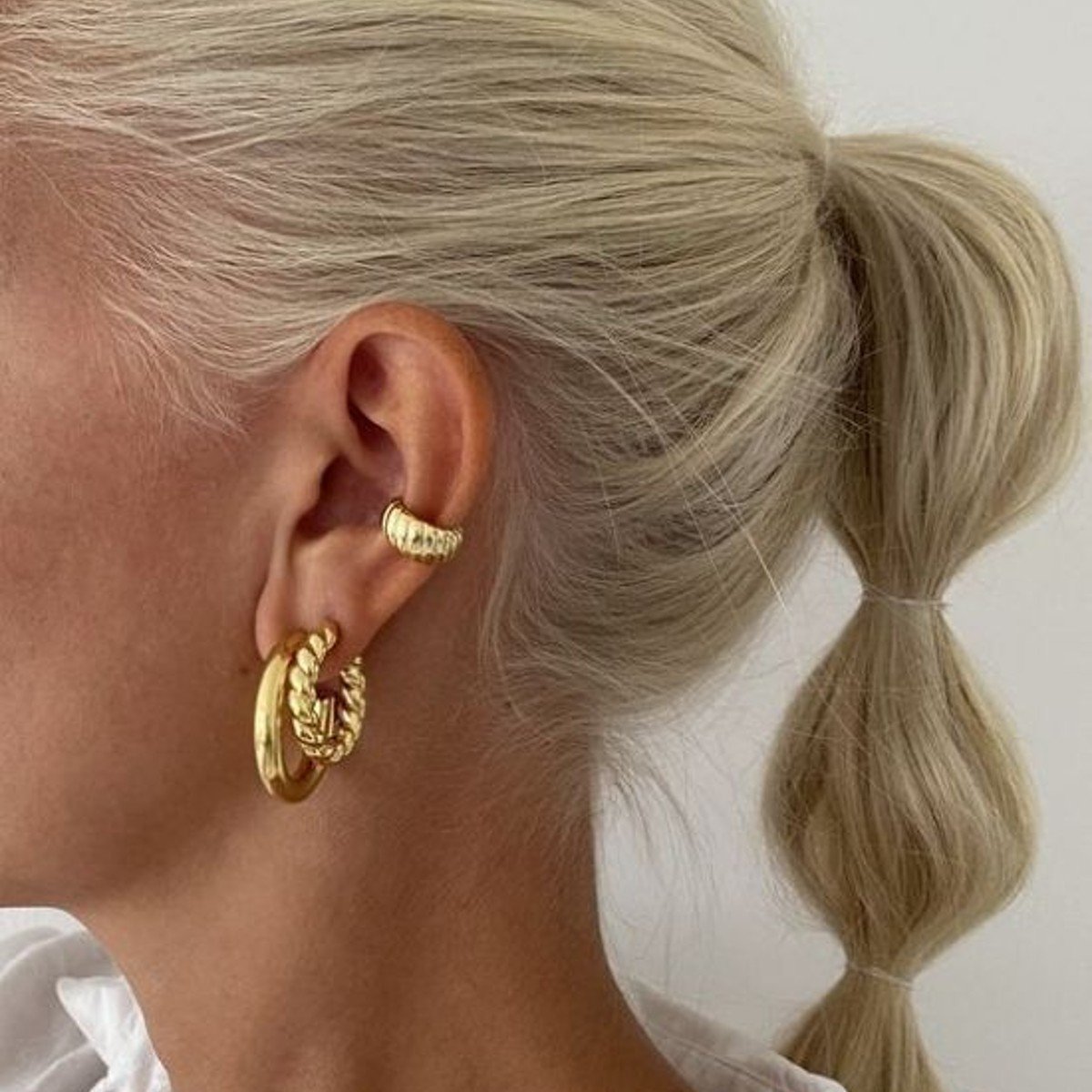 mix de metais em joias