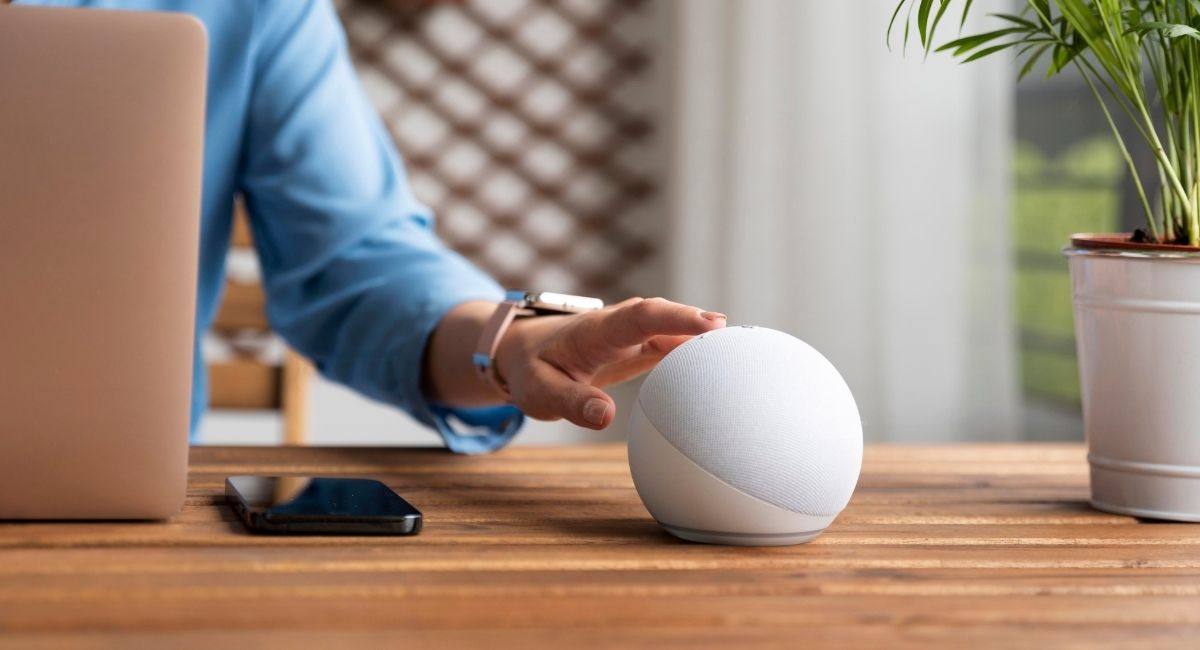 comandos de voz contextuais e memória da Alexa