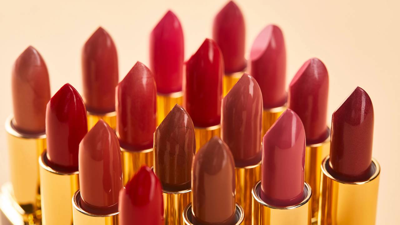 Tendência de cores de batom para o verão 2026