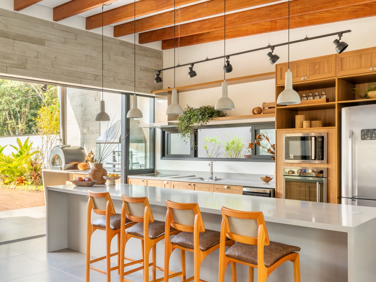 Decoração Biofílica: Leve a Natureza para sua Cozinha Integrada