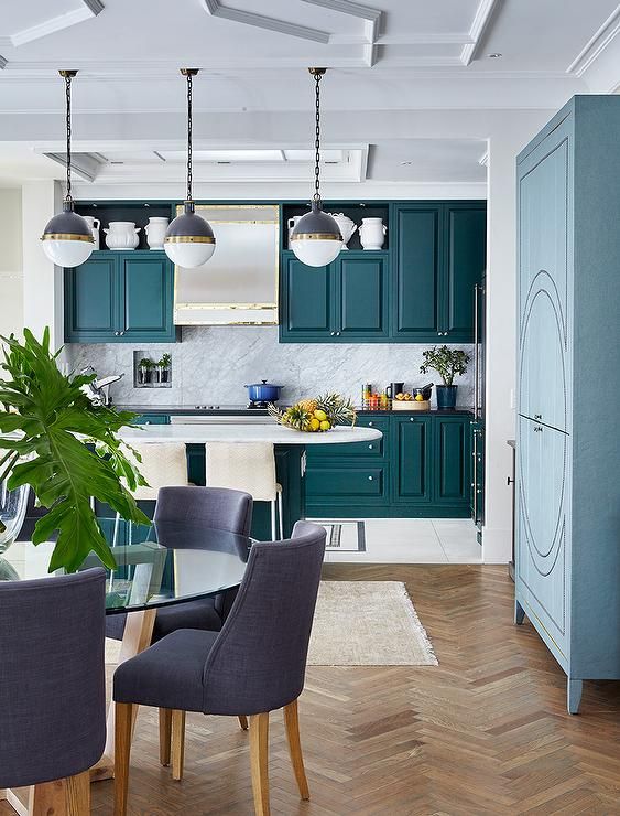 Tendência de cozinhas coloridas: verde e azul em alta