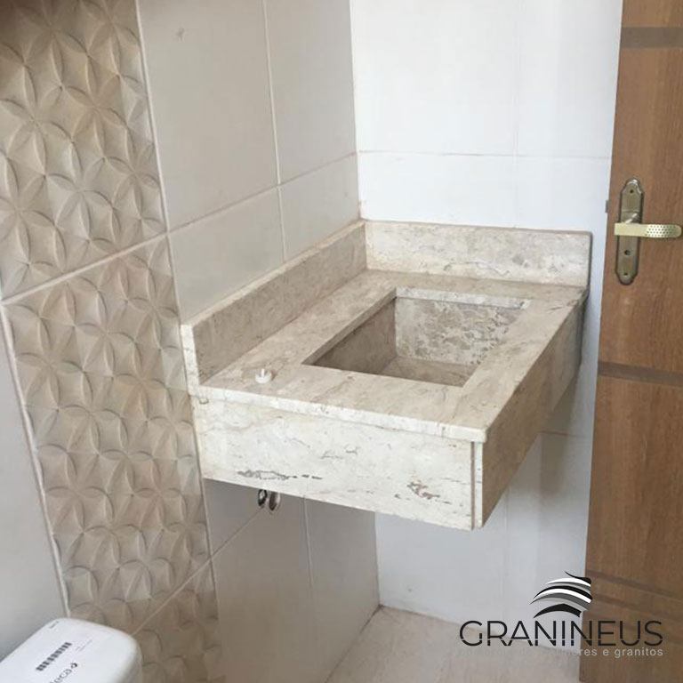 tendência luxo silencioso banheiro