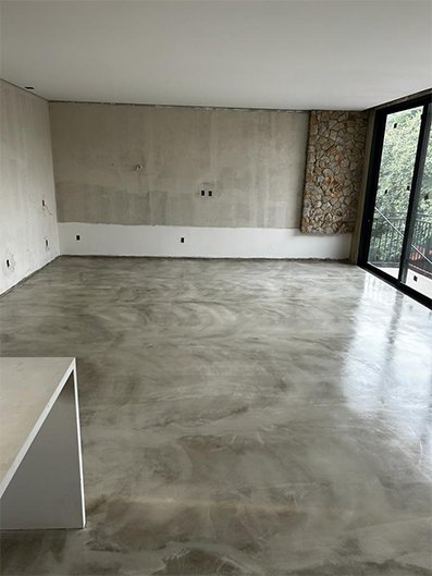 1. Cimento Queimado vs. Piso Epóxi: Qual a Melhor Escolha para Sua Casa?
2. Como a Estética Orgânica Está Moldando os Pisos em 2025?
3. Piso Epóxi: Cores e Personalização para Ambientes Modernos
4. A Durabilidade e Manutenção dos Pisos Monolíticos
5. Pisos Drenantes e Vinílicos: As Novidades para Áreas Externas e Internas em 2026