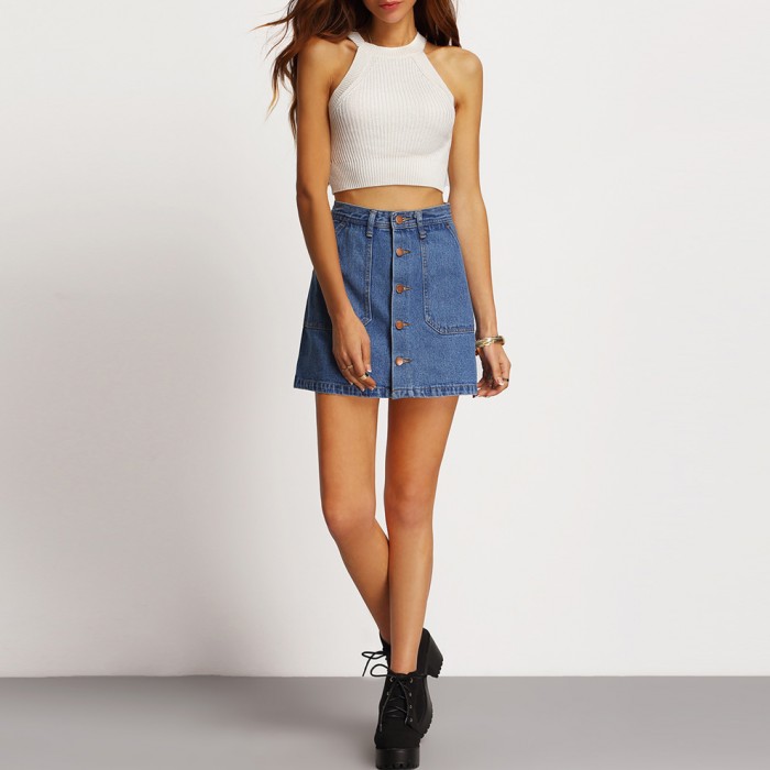 Saias com Botões Frontais: O Retrô que Continua em Alta no Street Style