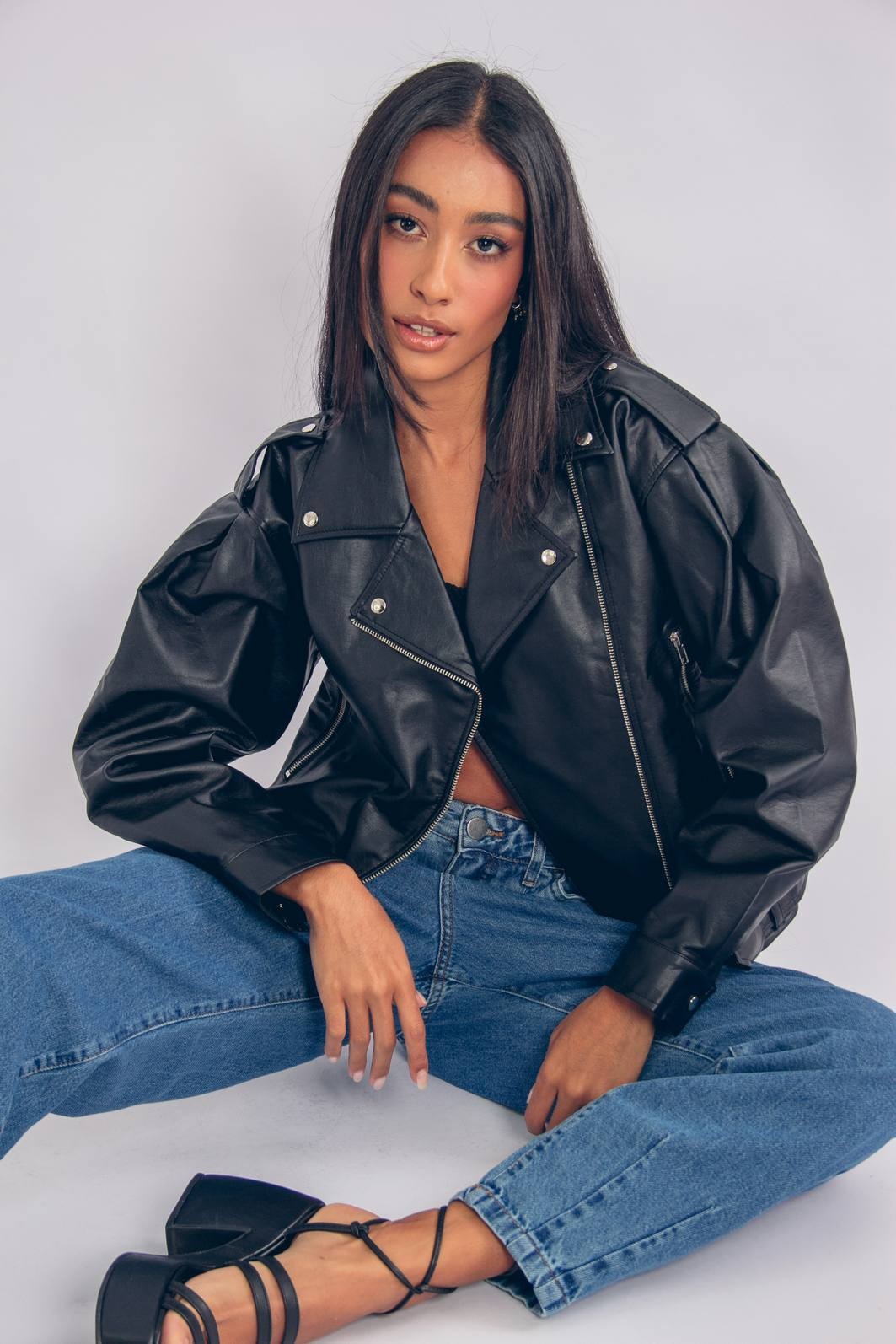 Tendência de roupas em couro fake (PU)